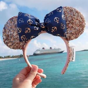 Disney Cruiseline Rose Gold Ears